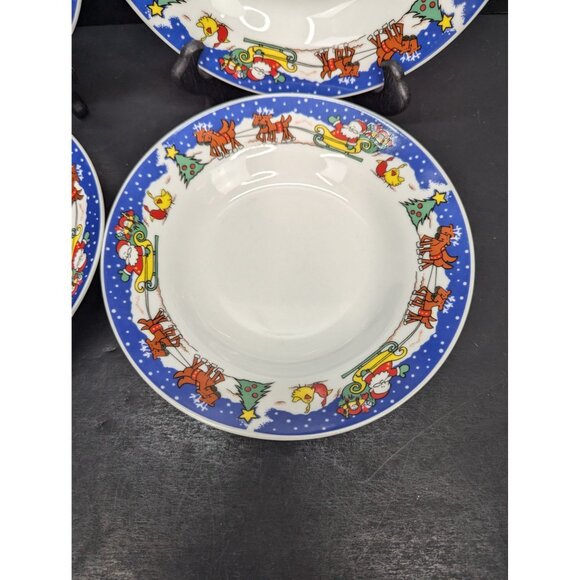 Royal Heritage Collection Christmas Time Pattern Rimmed Soup Bowls Set of 4 - Picture 7 of 11